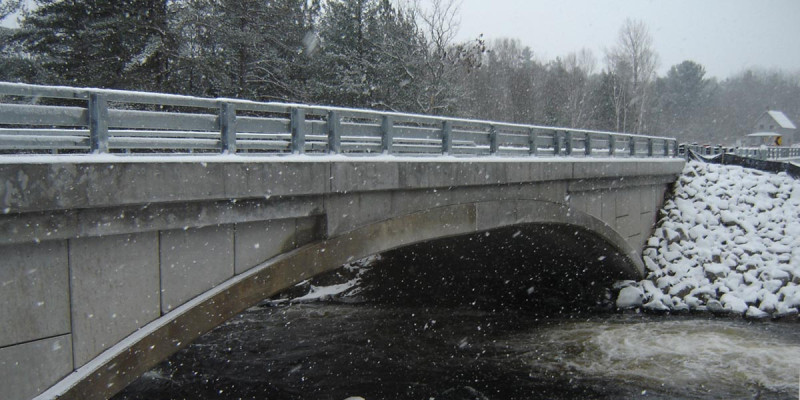 BEBO T-Series Arch - Highway 630, Canada
